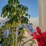 Mykonos Townhouse 아파트 *